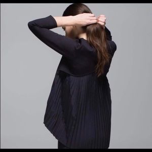 Final Price!!   Lululemon Pleat Top